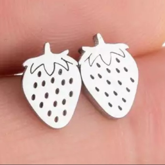 STRAWBERRY ♡ SILVER Stainless Steel Earrings GIFT - Picture 3 of 4